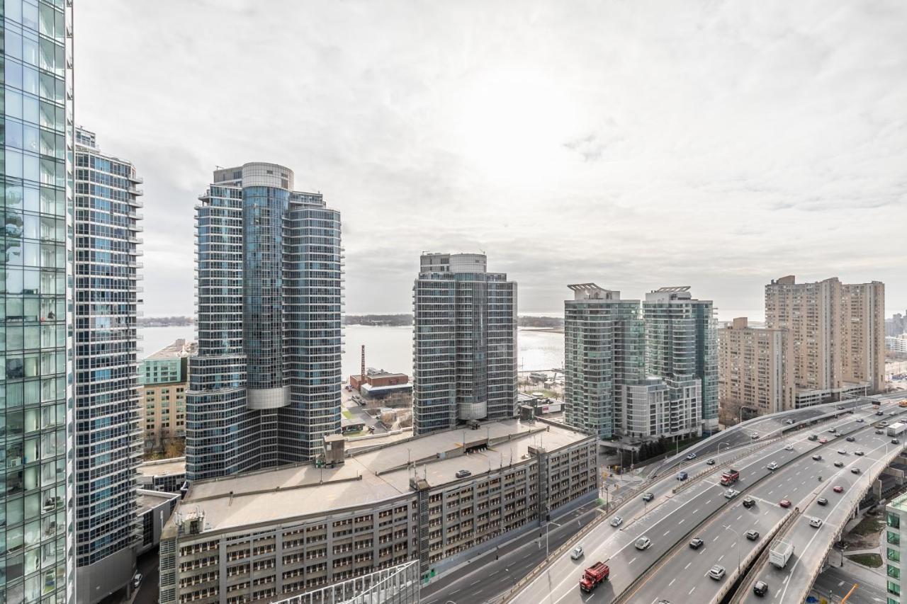 Marvelous Apartments In The Heart Of Toronto Dış mekan fotoğraf